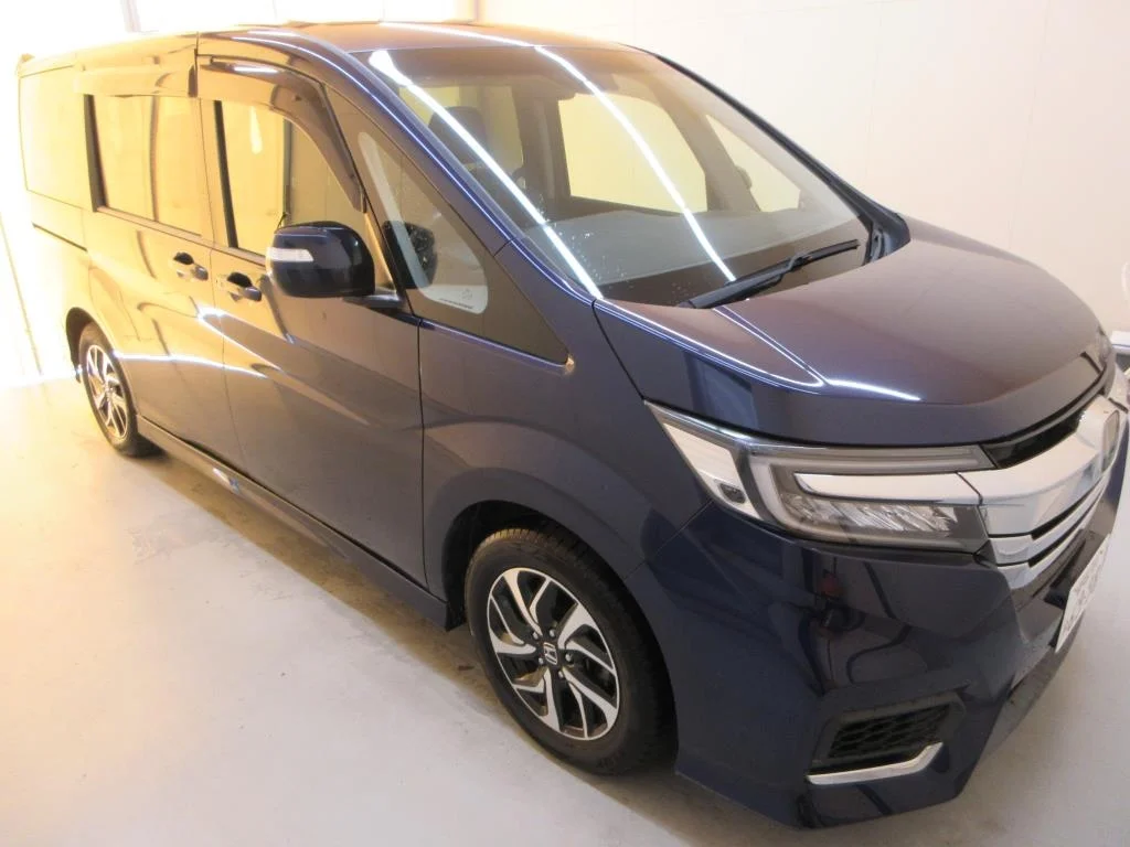 Honda Stepwgn RP3 2019