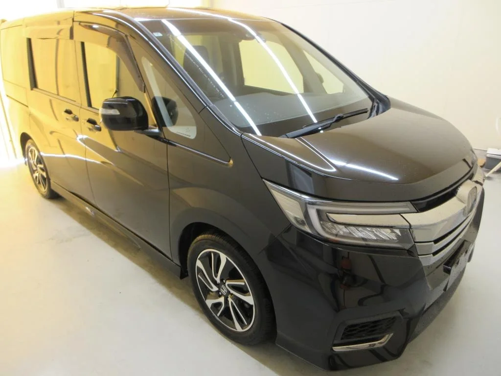Honda Stepwgn RP3 2019