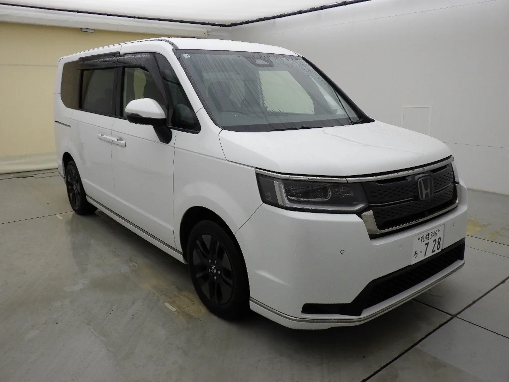 Honda Stepwgn RP7 2023