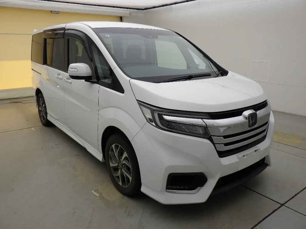 Honda Stepwgn RP4 2021