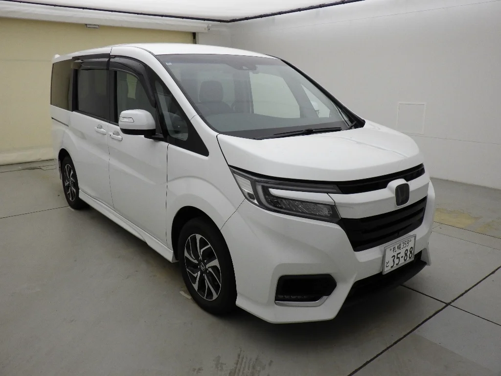 Honda Stepwgn RP4 2022