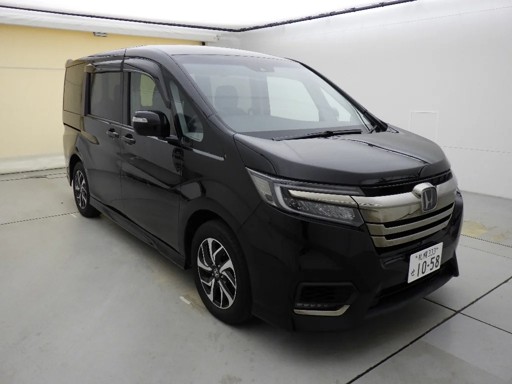 Honda Stepwgn RP4 2018