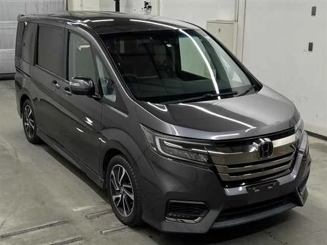 Honda Stepwgn RP3 2018
