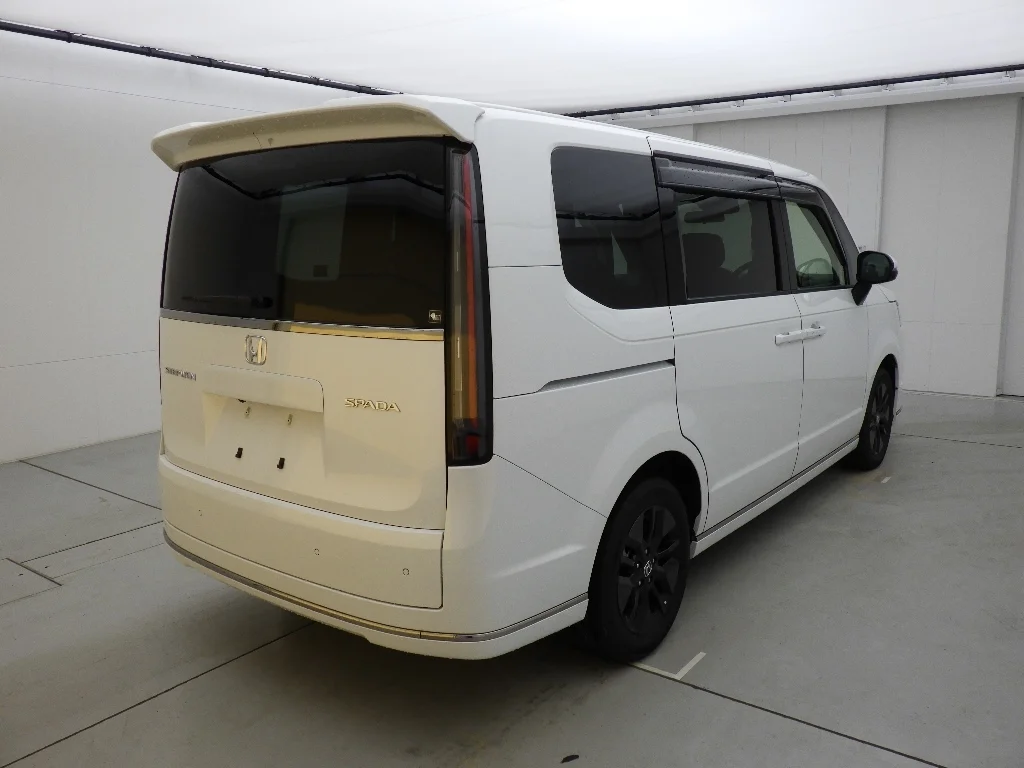 Honda Stepwgn RP7 2023