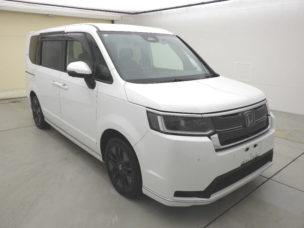 Honda Stepwgn RP7 2023