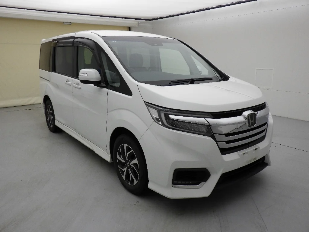 Honda Stepwgn RP4 2018