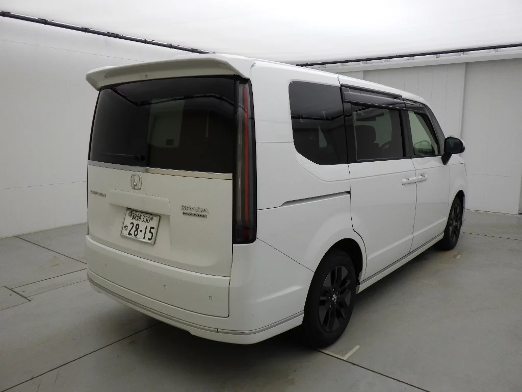 Honda Stepwgn RP7 2022