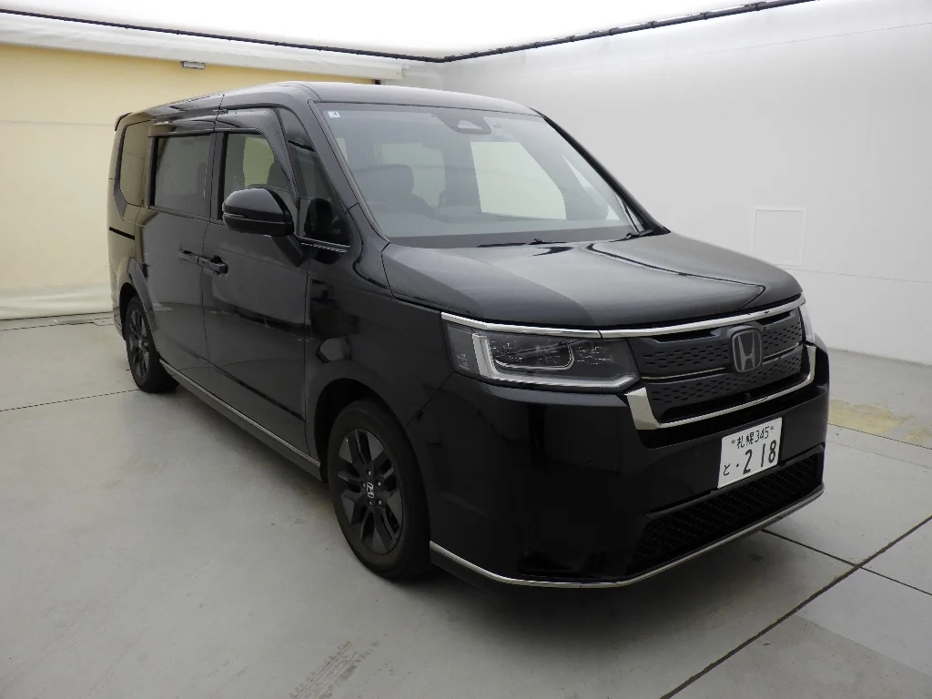 Honda Stepwgn RP7 2023
