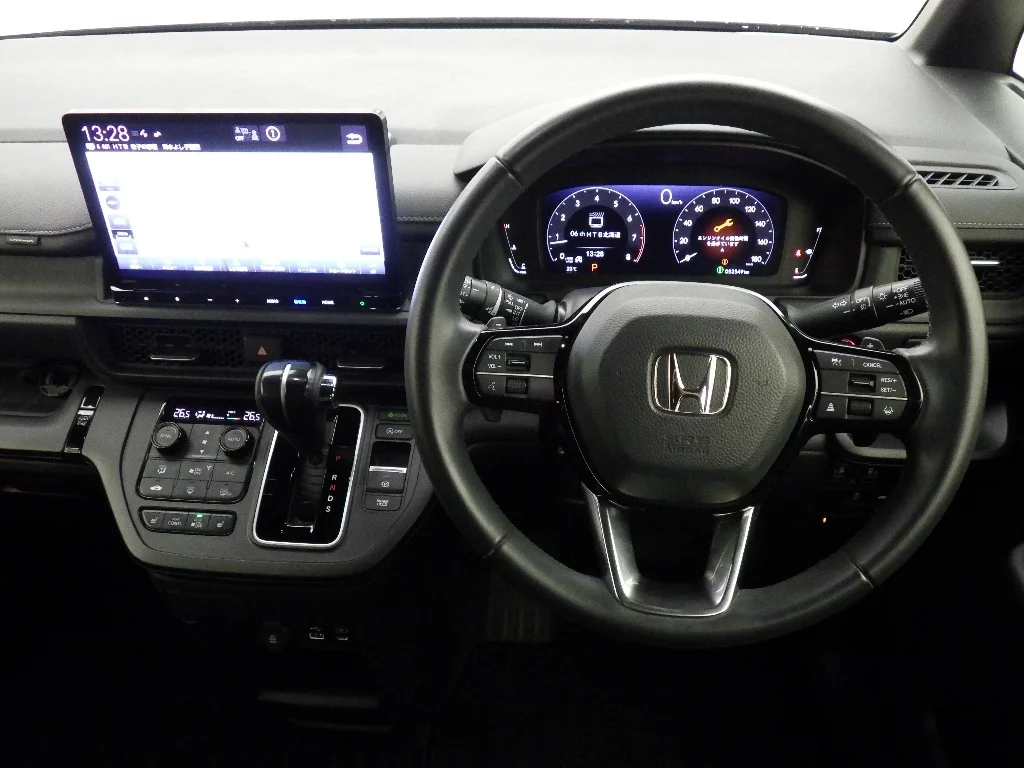 Honda Stepwgn RP7 2022