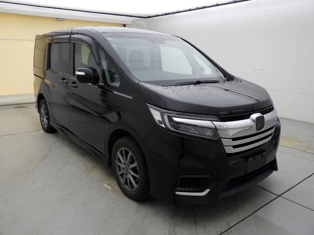 Honda Stepwgn RP4 2021