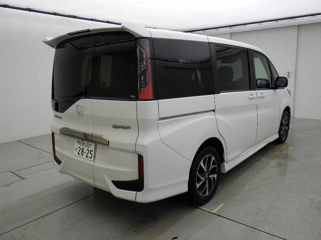 Honda Stepwgn RP4 2022