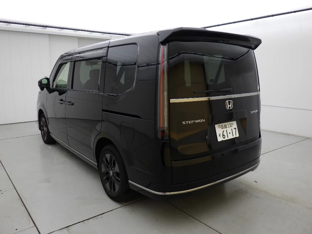 Honda Stepwgn RP7 2022