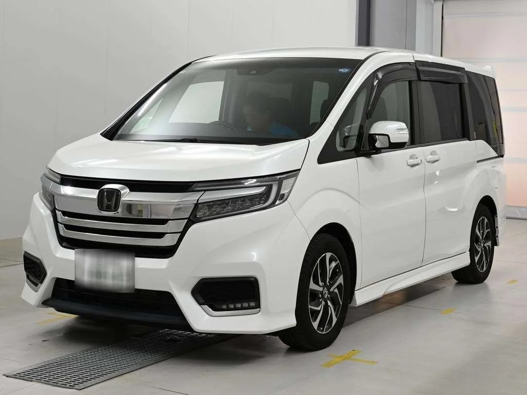 Honda Stepwgn RP3 2018