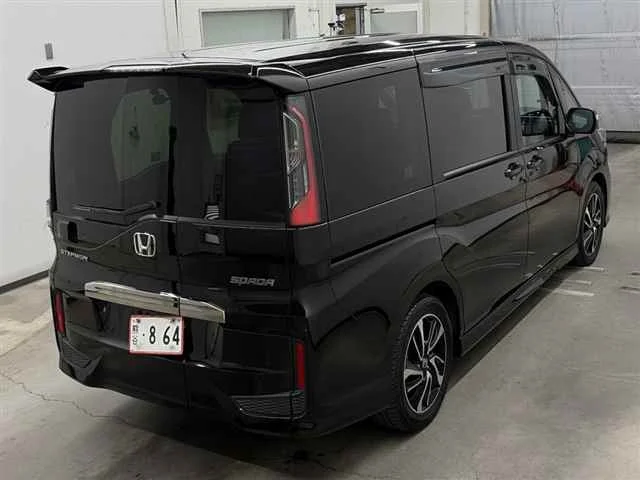 Honda Stepwgn RP3 2021