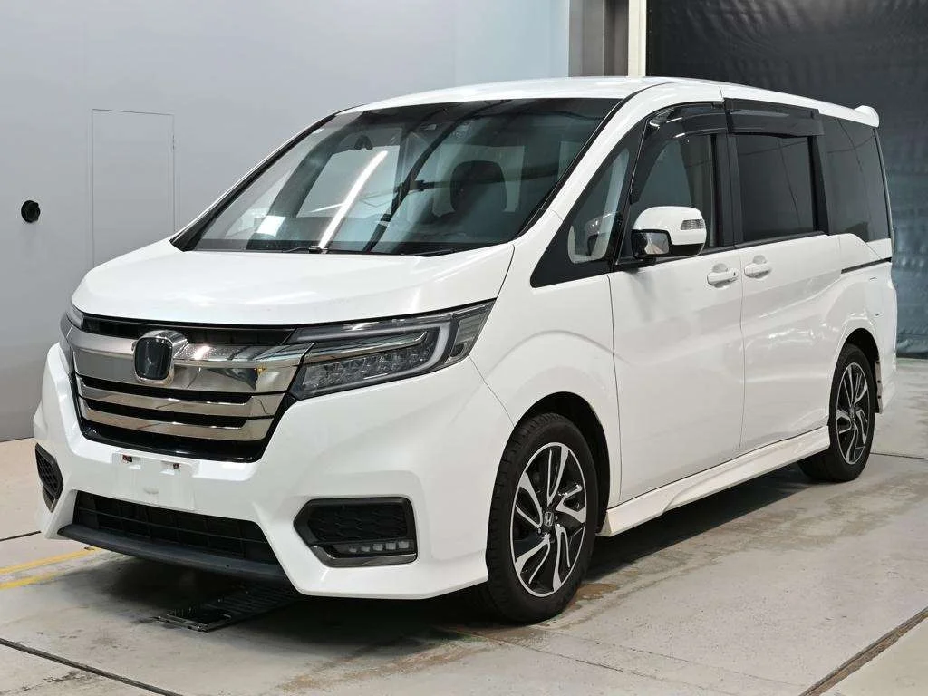 Honda Stepwgn RP3 2019
