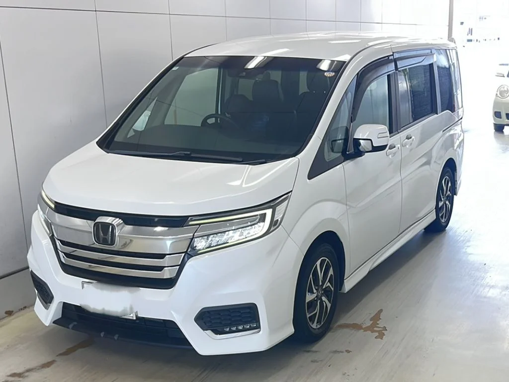 Honda Stepwgn RP3 2018