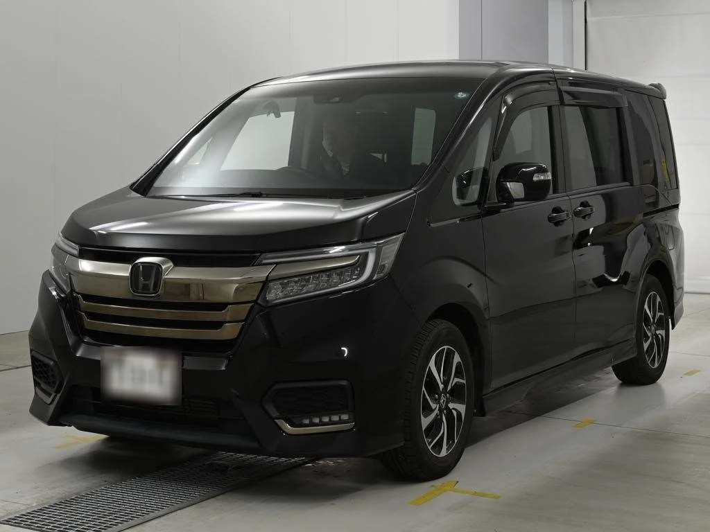 Honda Stepwgn RP4 2019