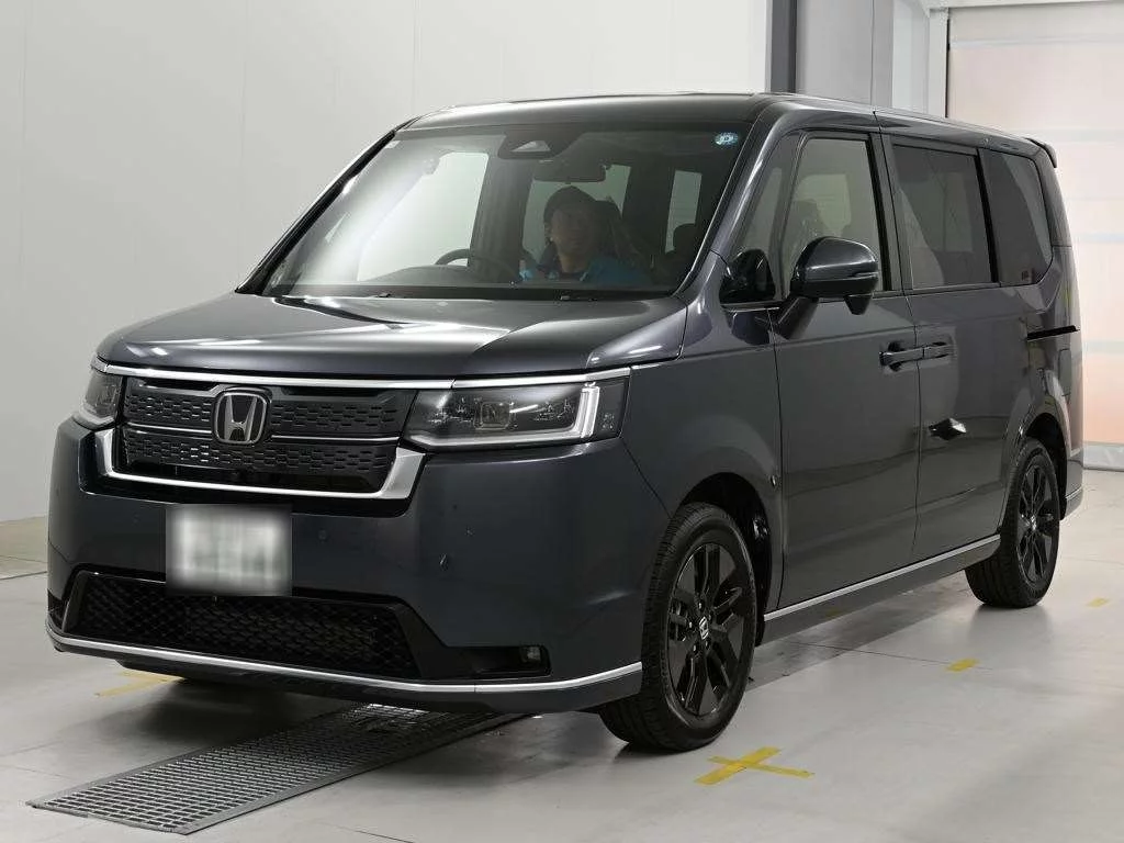 Honda Stepwgn RP7 2026