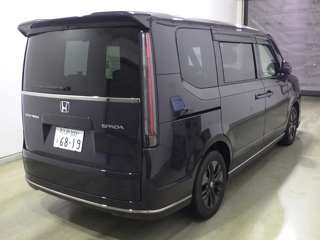 Honda Stepwgn RP7 2022