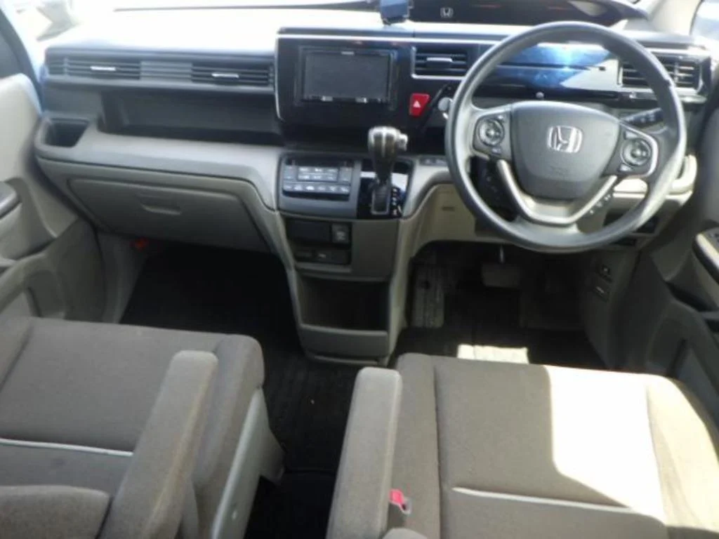 Honda Stepwgn RP1 2018