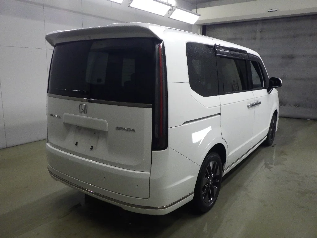 Honda Stepwgn RP7 2023