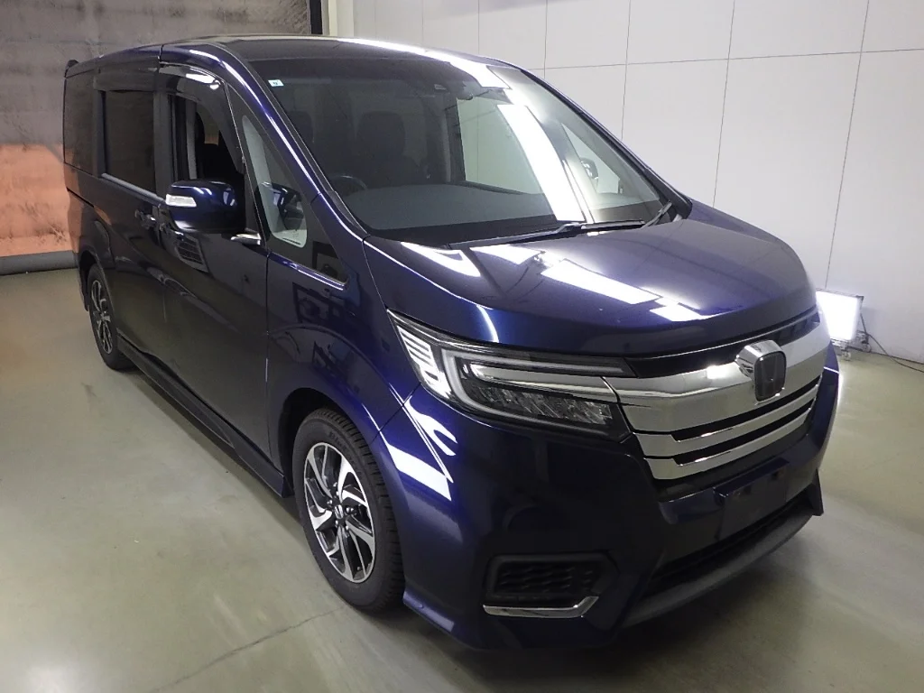 Honda Stepwgn RP3 2019