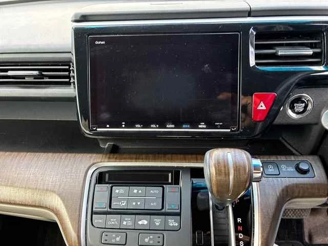 Honda Stepwgn RP1 2020