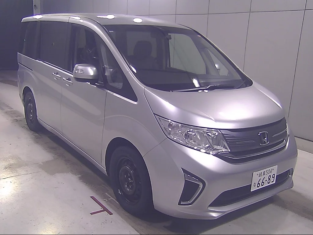 Honda Stepwgn RP1 2018