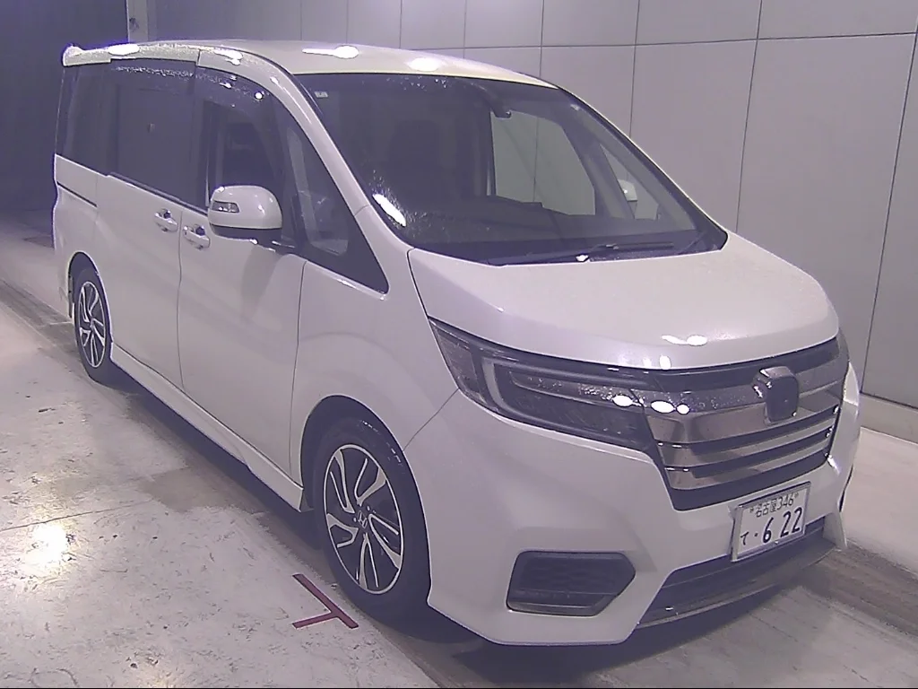 Honda Stepwgn RP3 2018