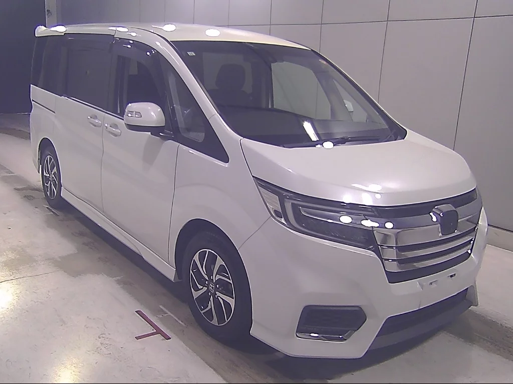 Honda Stepwgn RP3 2019