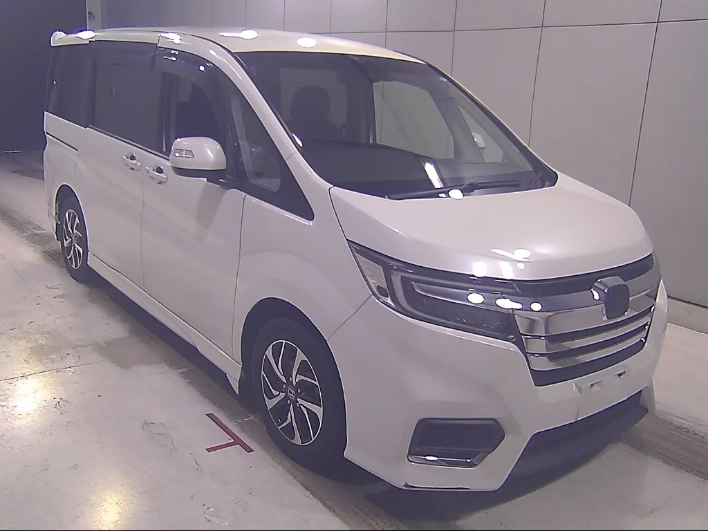 Honda Stepwgn RP3 2022