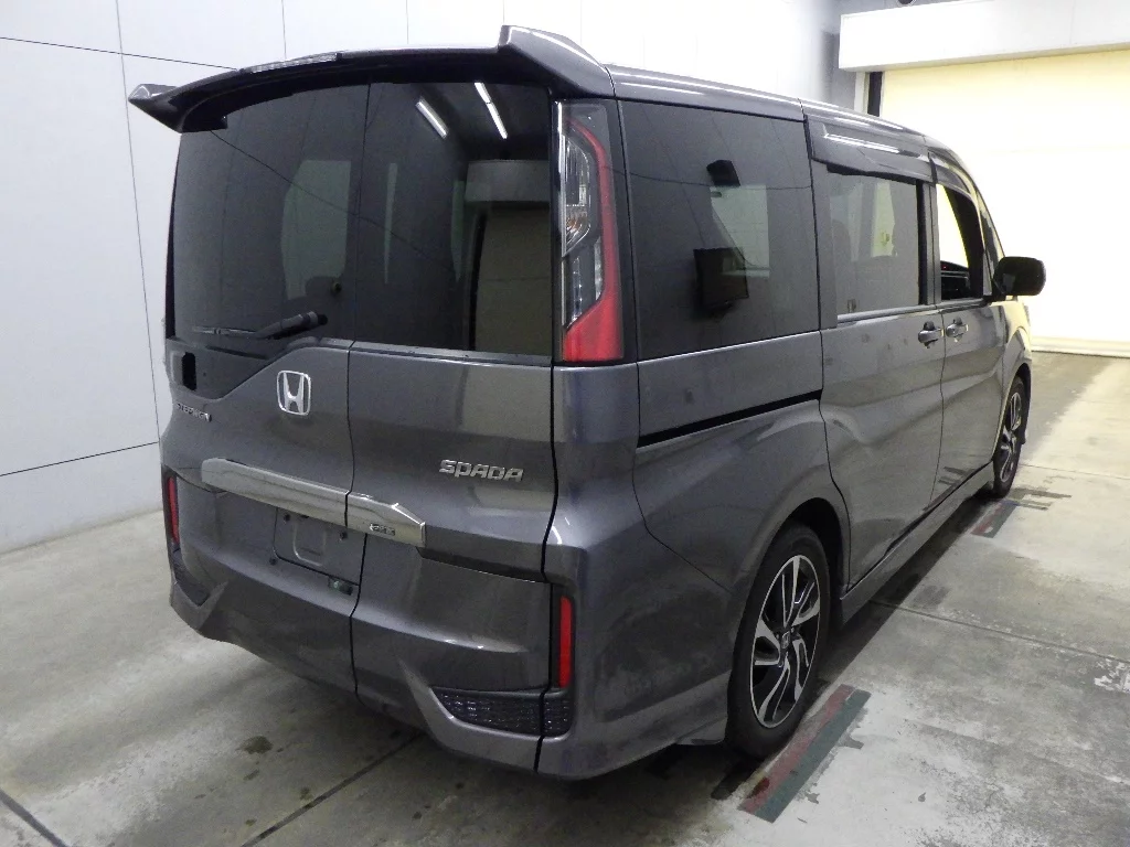 Honda Stepwgn RP3 2021