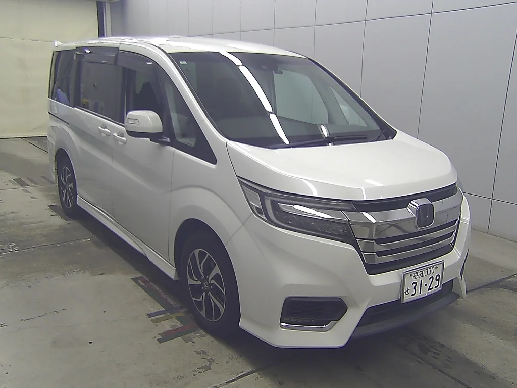 Honda Stepwgn RP4 2018