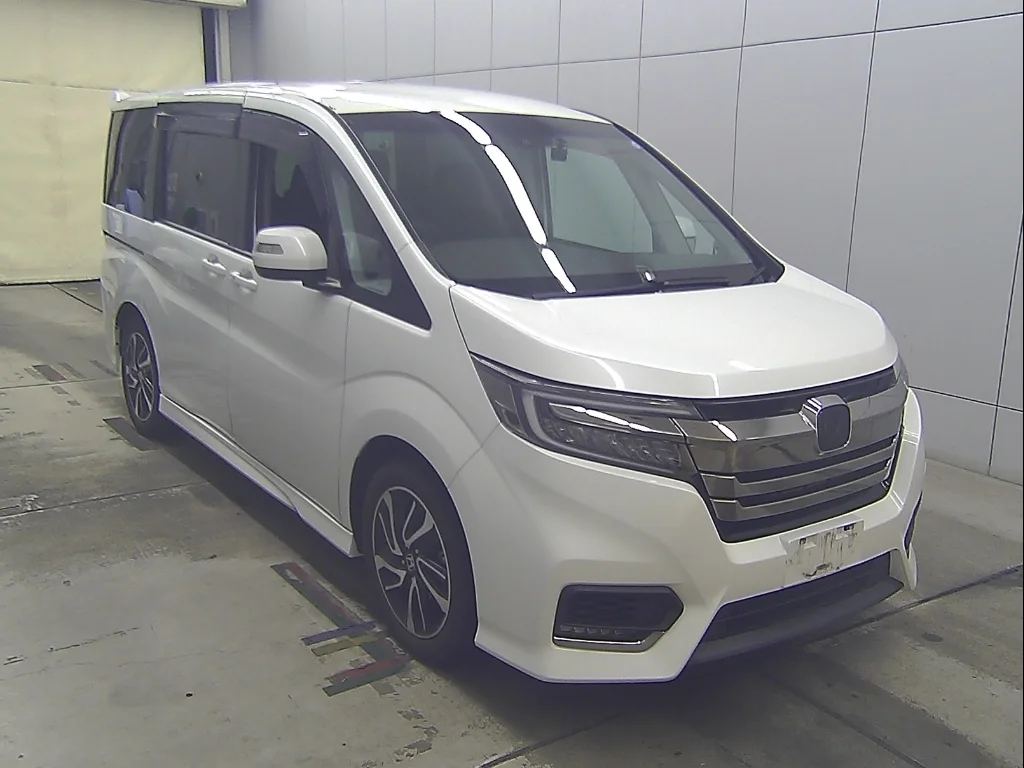 Honda Stepwgn RP3 2022