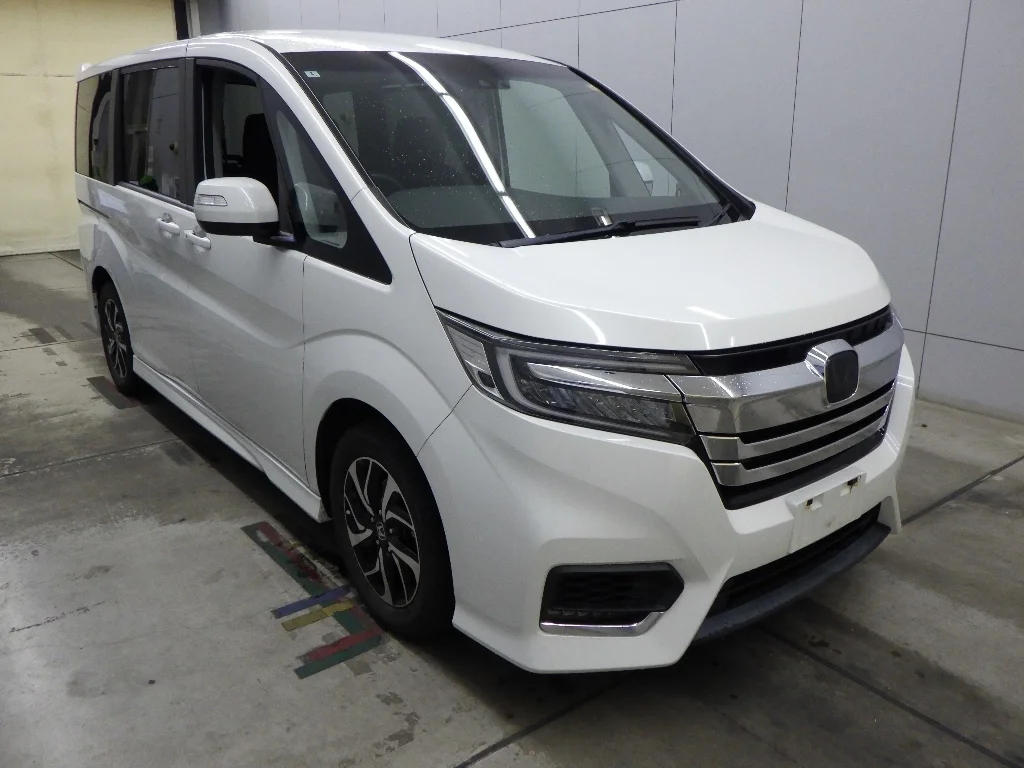 Honda Stepwgn RP3 2022