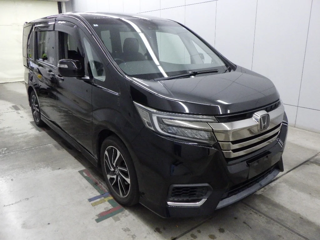 Honda Stepwgn RP3 2018