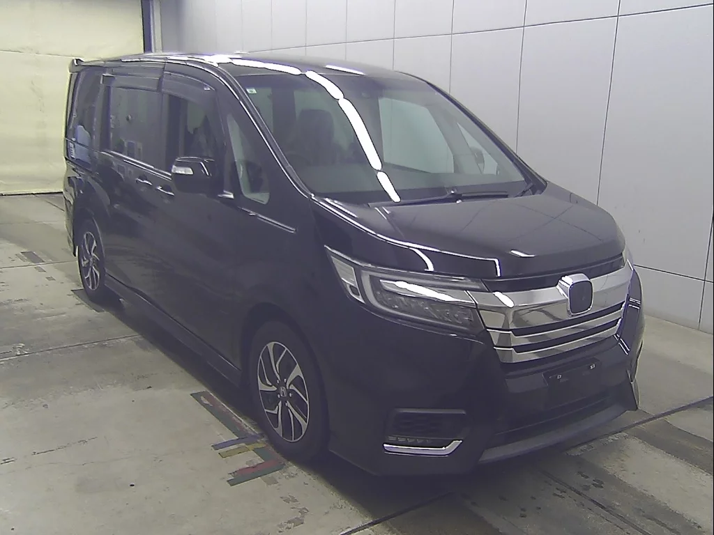 Honda Stepwgn RP3 2021