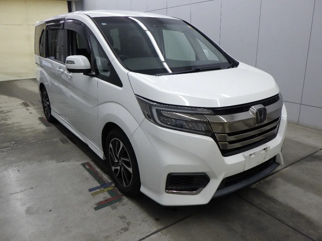 Honda Stepwgn RP3 2021