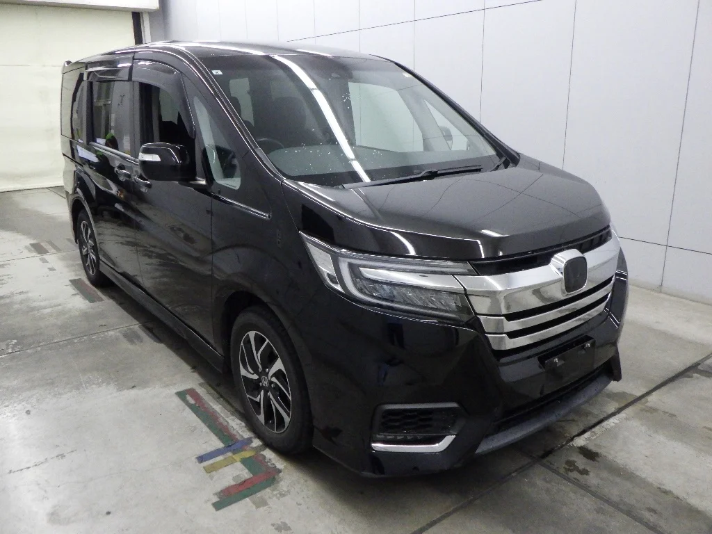Honda Stepwgn RP3 2021