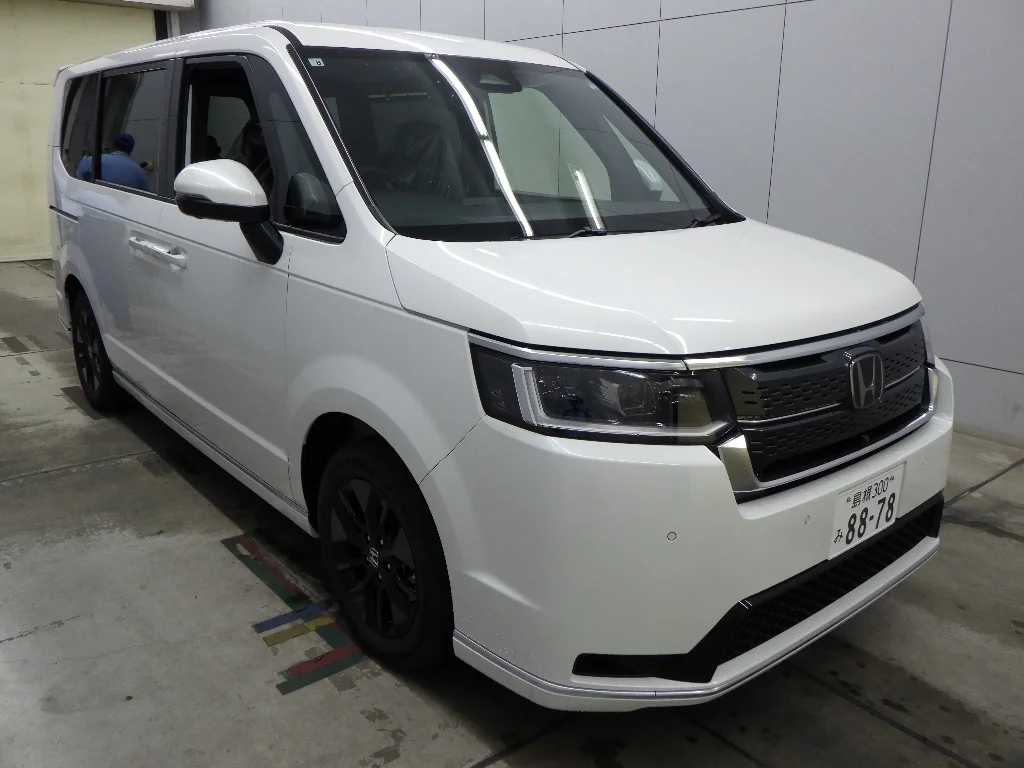 Honda Stepwgn RP7 2026