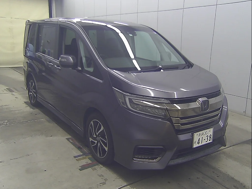 Honda Stepwgn RP3 2018