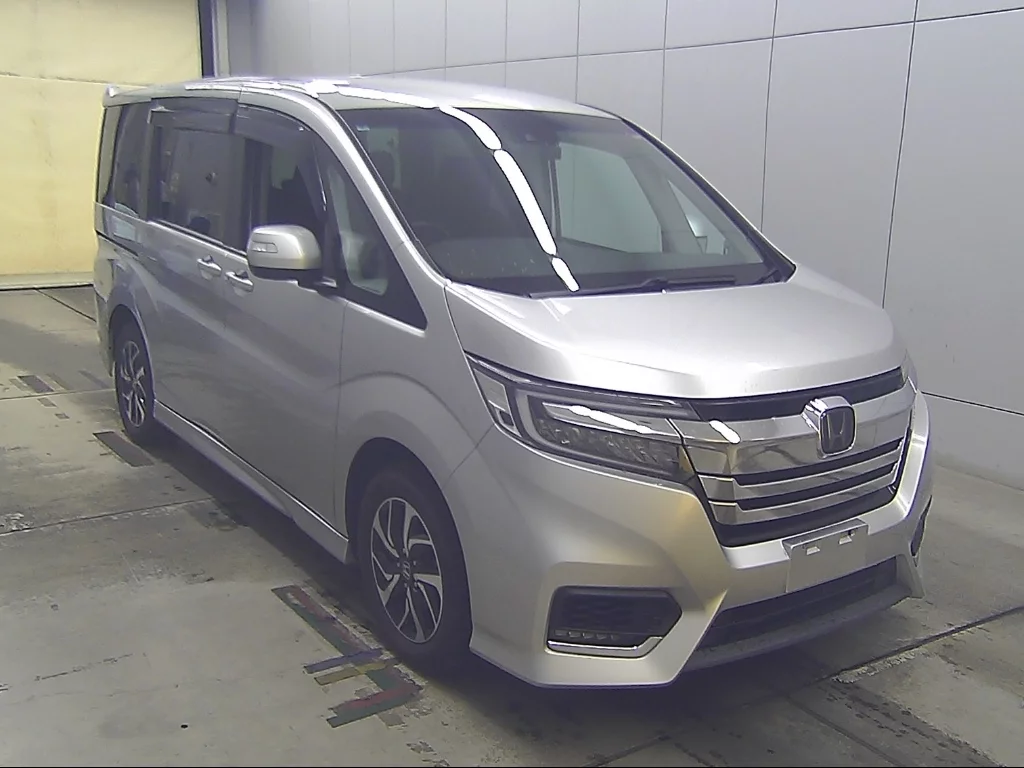 Honda Stepwgn RP4 2020