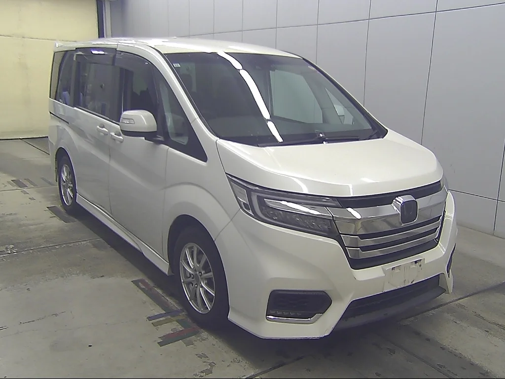 Honda Stepwgn RP3 2021