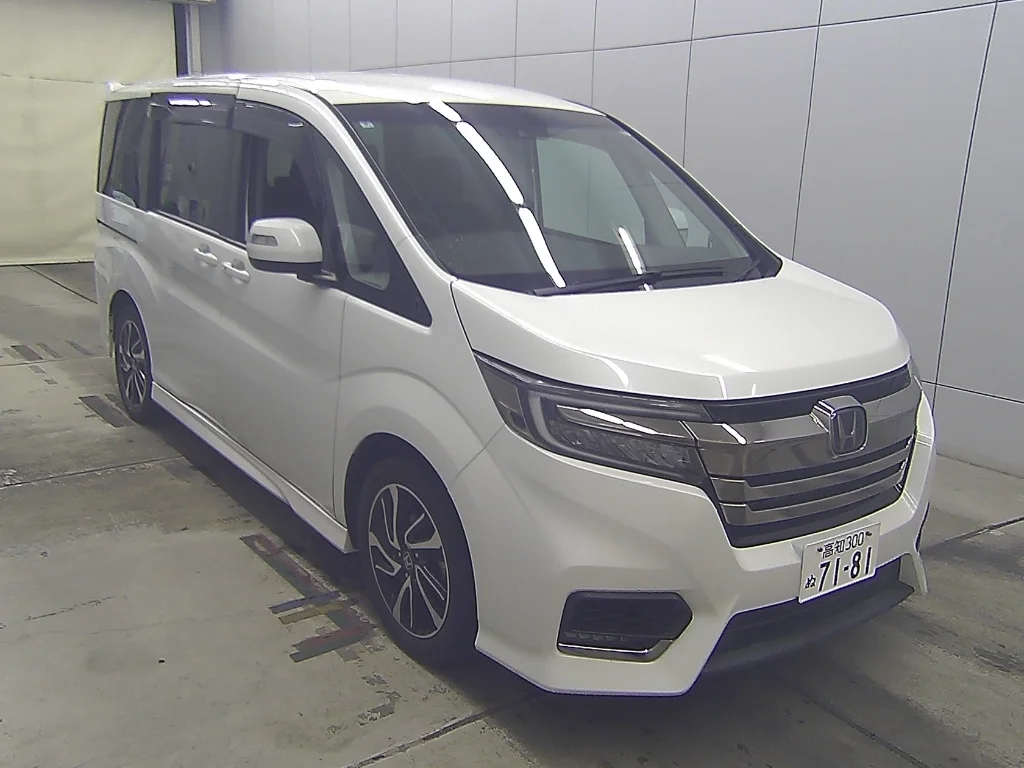 Honda Stepwgn RP3 2018