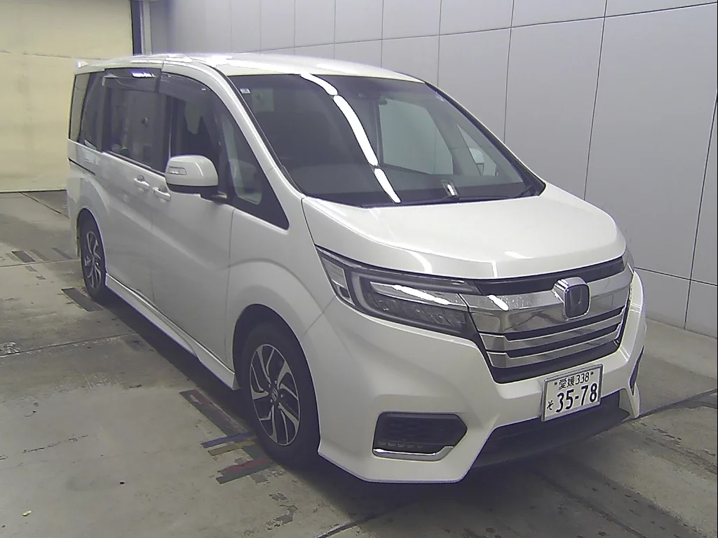 Honda Stepwgn RP3 2019