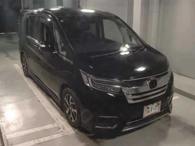 Honda Stepwgn RP3 2018