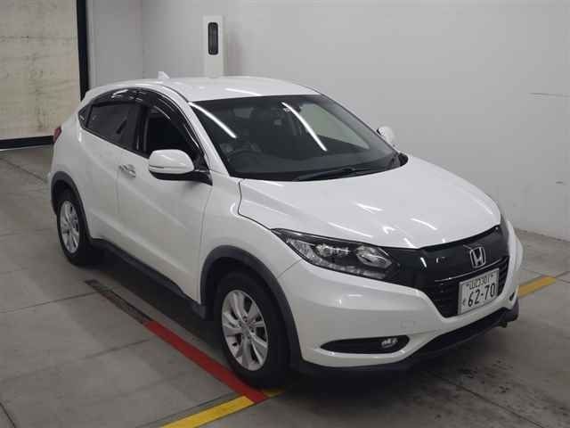 10263 Honda Vezel RU1 2017 г. (MIRIVE Osaka)