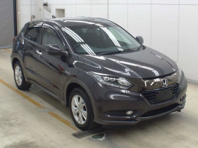 18 Honda Vezel RU4 2016 г. (NAA Osaka)