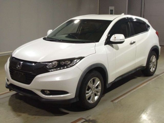 2067 Honda Vezel RU1 2016 г. (TAA Hyogo)