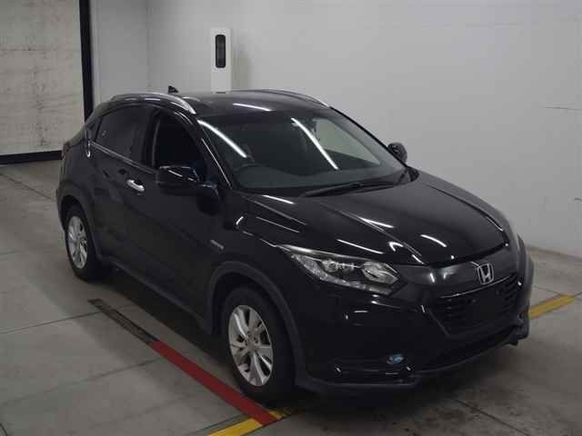 30152 Honda Vezel RU3 2014 г. (MIRIVE Osaka)